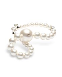 Chanel Pearl Necklace Minaudiere AS5860 Cream